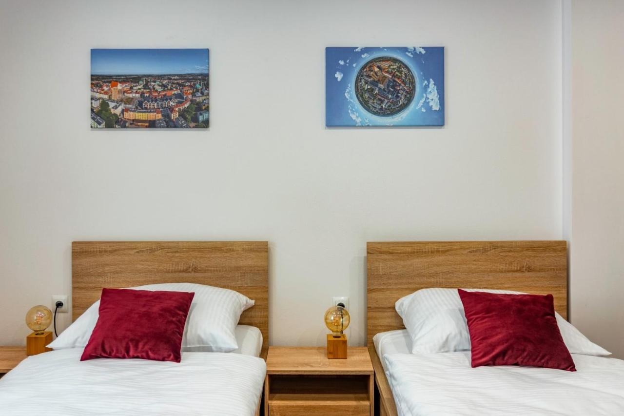 Apartament Residence 尼萨 外观 照片